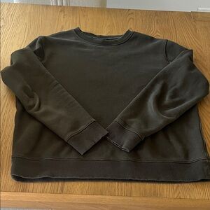 Banana Republic Men's Dark Green Crewneck Sweater